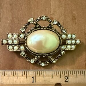 Vintage Art Deco with faux Pearl embellishments
